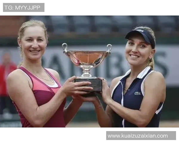 武汉羽毛球队逆袭之路：从默默无闻到奥运舞台的辉煌历程